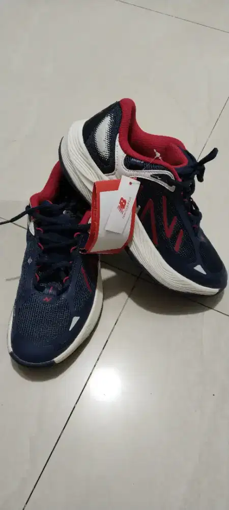 Sepatu running New ballace size 40