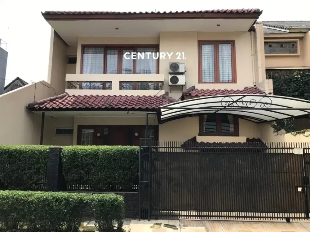 Disewakan Rumah Lokasi Tenang Dan Aman Di Jaksel FR 18375
