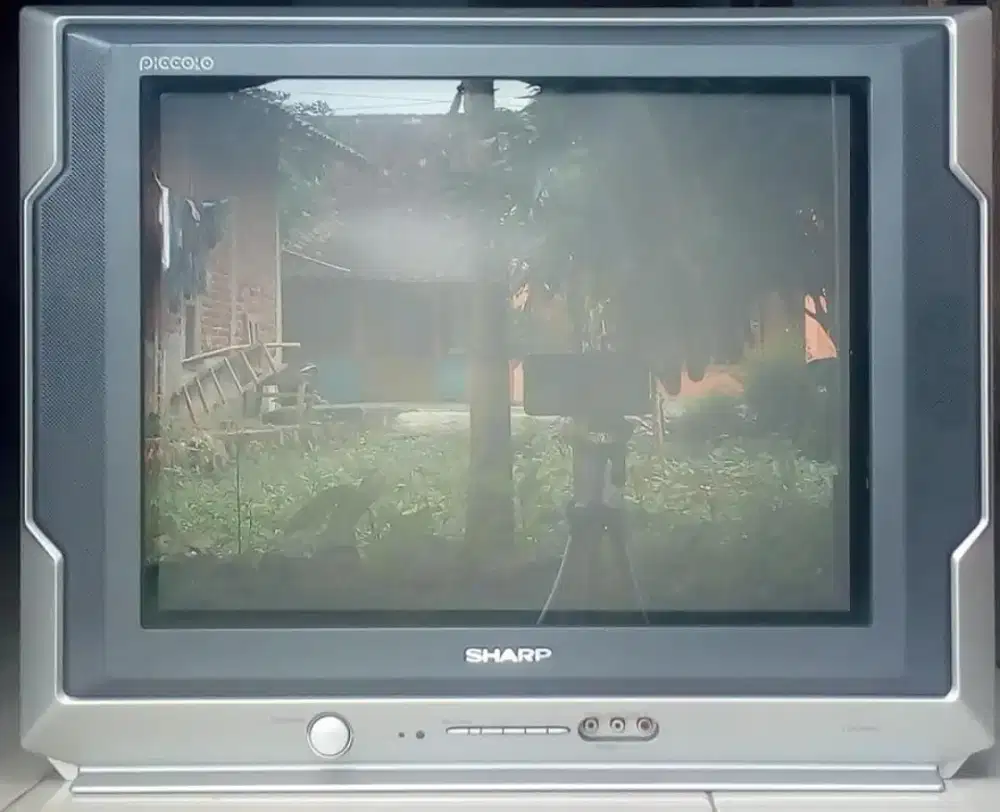 TV tabung 21 inch second