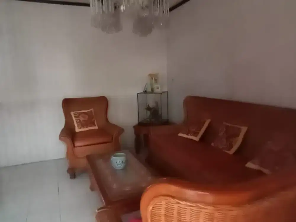 Rumah Komplek Bea Cukai Jl Lombok, Sukapura