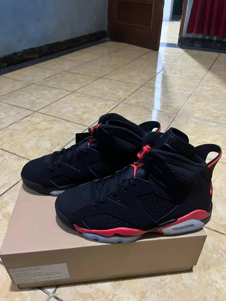 Air jordan 6 Retro Reverse Infrared 2026