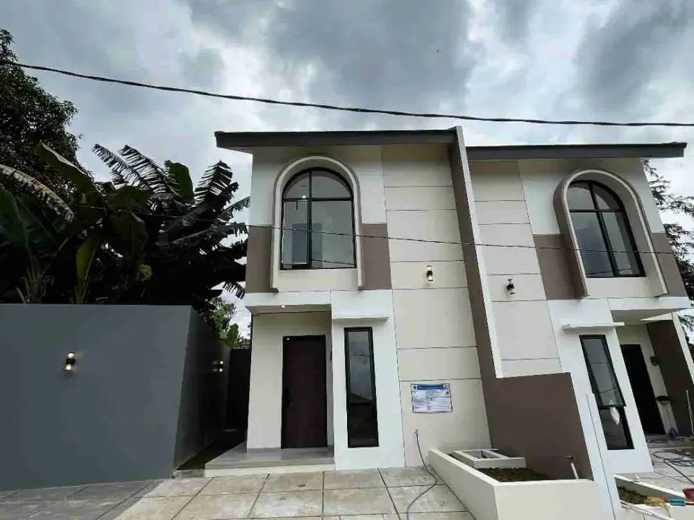 Rumah Baru Fasilitas Ada Kolam Renang 15 menit ke Stasiun MRT Lebak Bulus