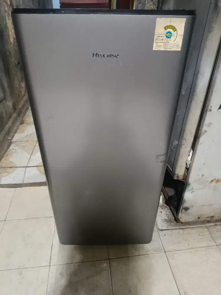 Kulkas 1 pintu merek HISENSE