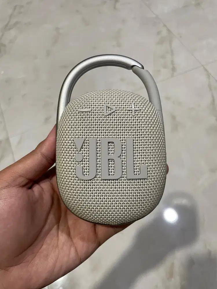 Speaker JBL Clip 4 portable