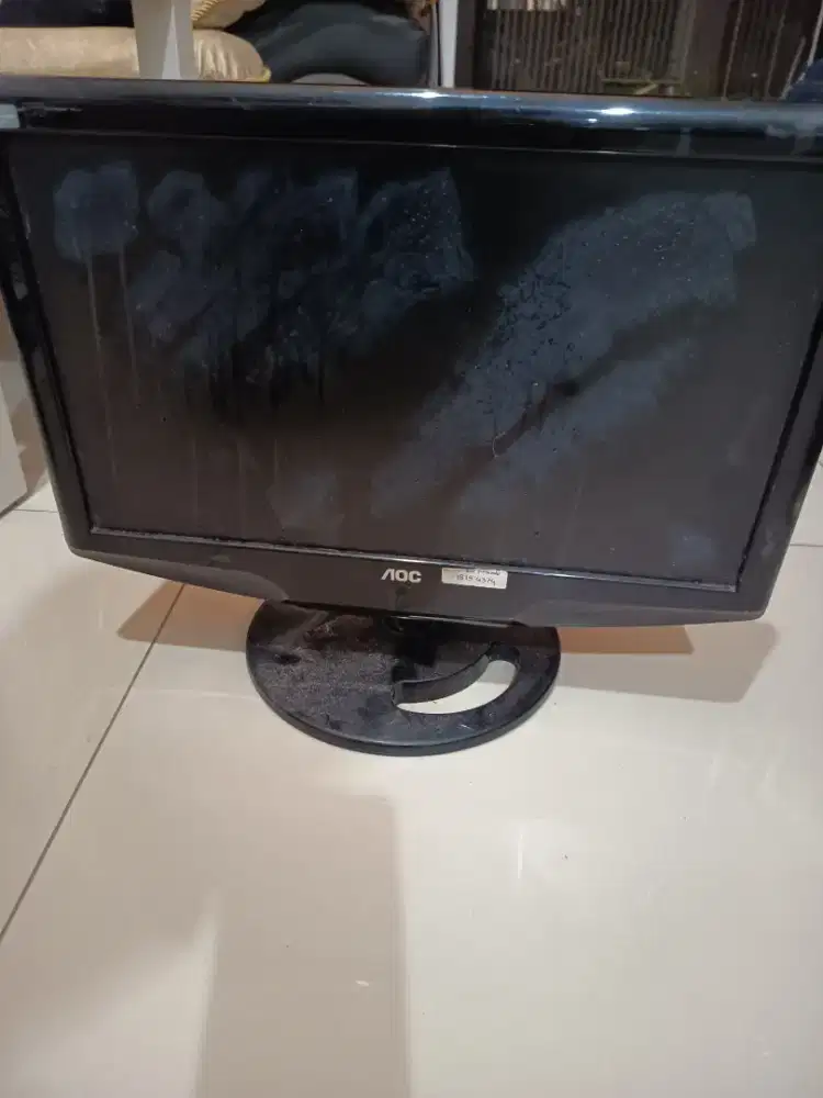 Dijual Monitor Bekas 4unit