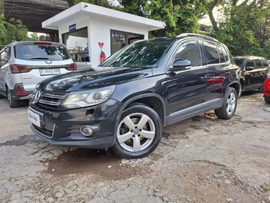 LOW DP Volkswagen Tiguan 1.4 Bensin-AT 2013 6QU