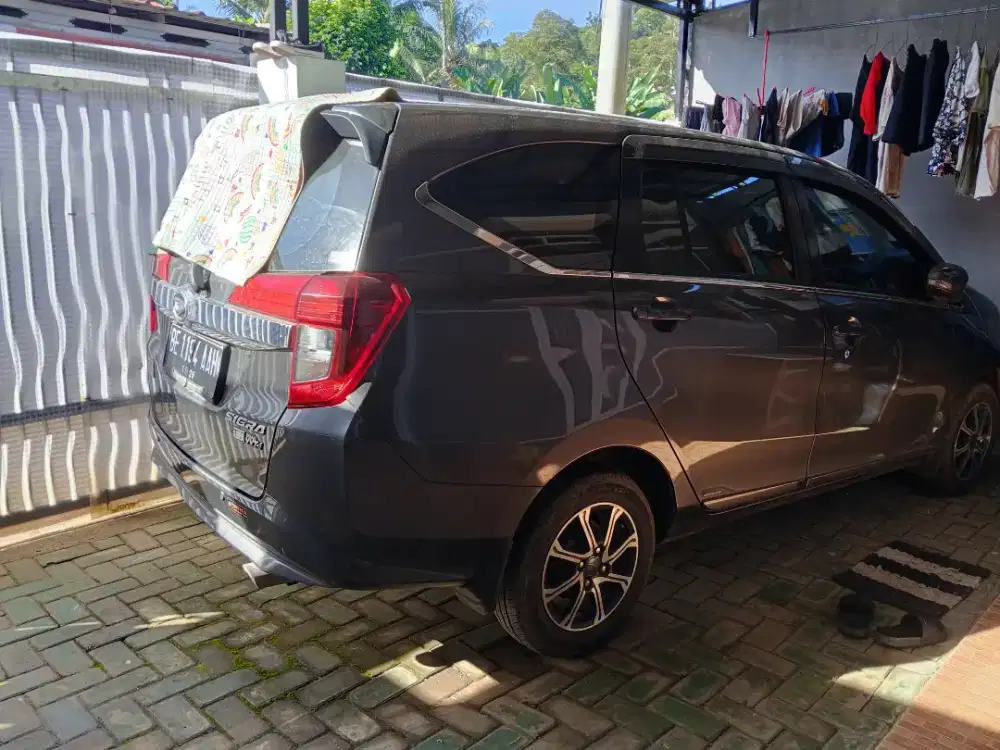 Daihatsu Sigra Manual R deluxe 2021