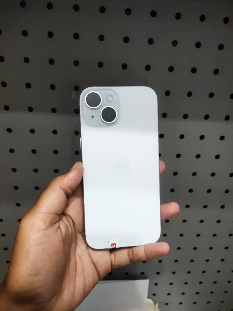 IPHONE 15 128 SECOND IBOX FULLSET
