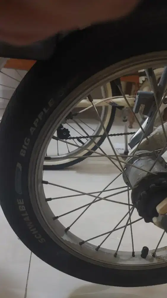 DiJual Sepeda Lipat Brand Dahon Curve dan Acher