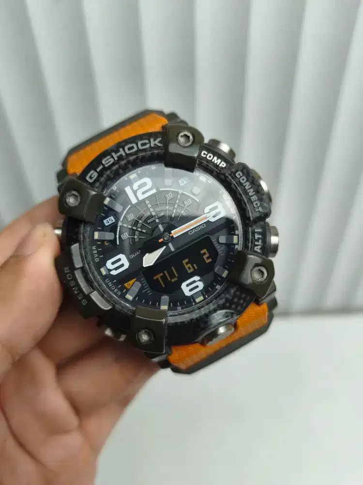 Casio Gshock GG B100