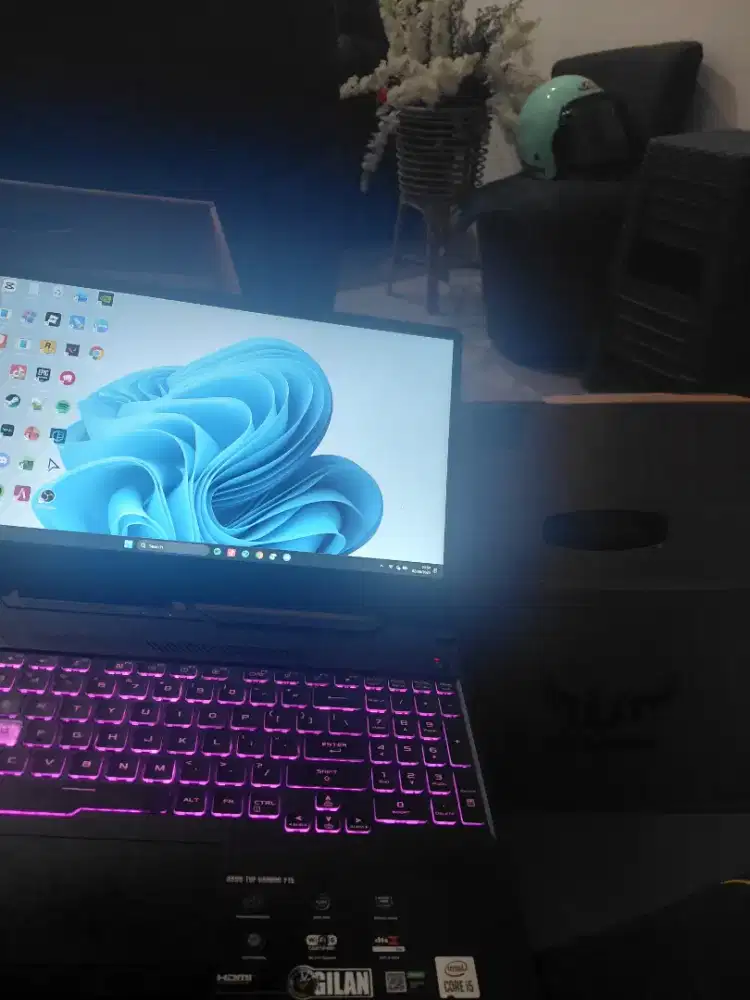 Laptop asus tuf f15 Fx506LH gtx 1650
