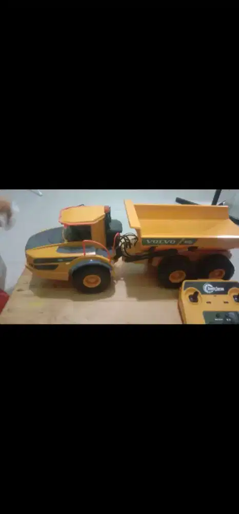 Jual mobil mainan