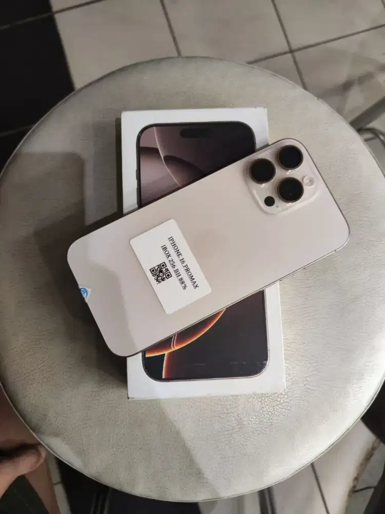 iPhone 16 pro max 256 ibox