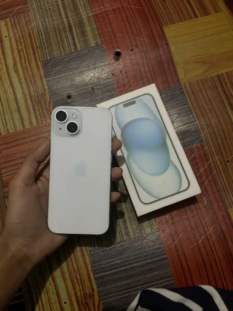 Iphone 15 128 inter