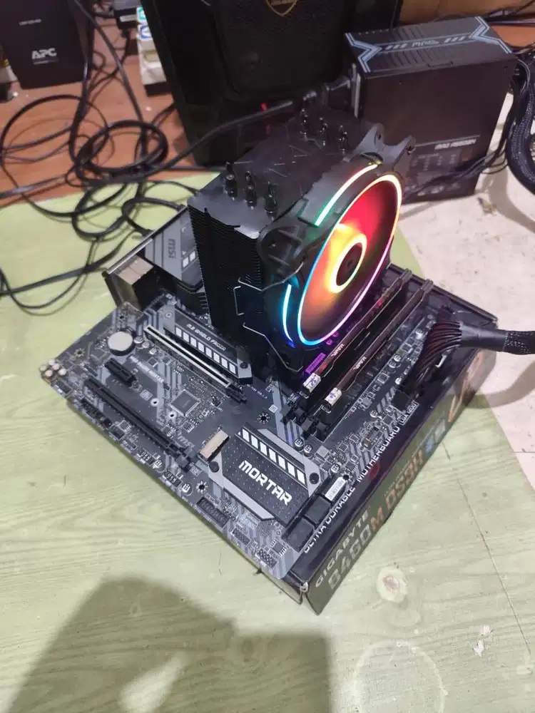 i7-10700 X MSI MAG B460M MORTAR X 32GB Patriot Viper Steel X Xigmatek