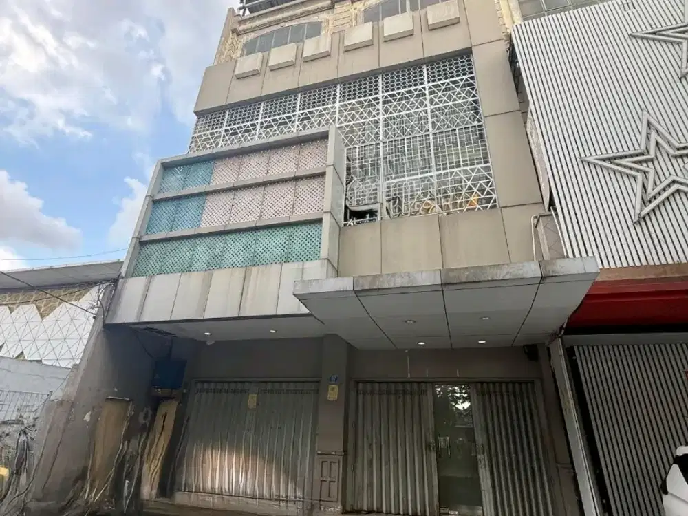 RAYA DR SUTOMO