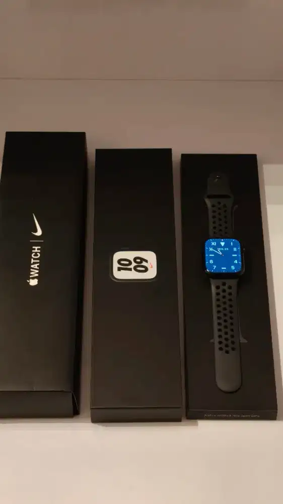Apple Watch Series 7 GPS 45mm Nike Edition ex Ibox
