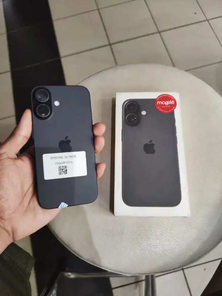 iPhone 16 256 ibox