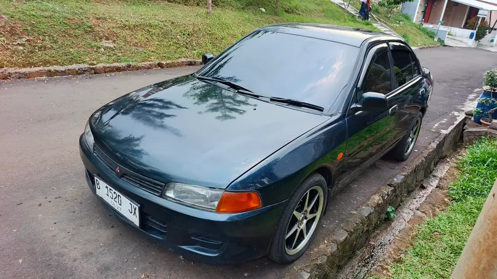 Mitsubishi Lancer 1997 Bensin