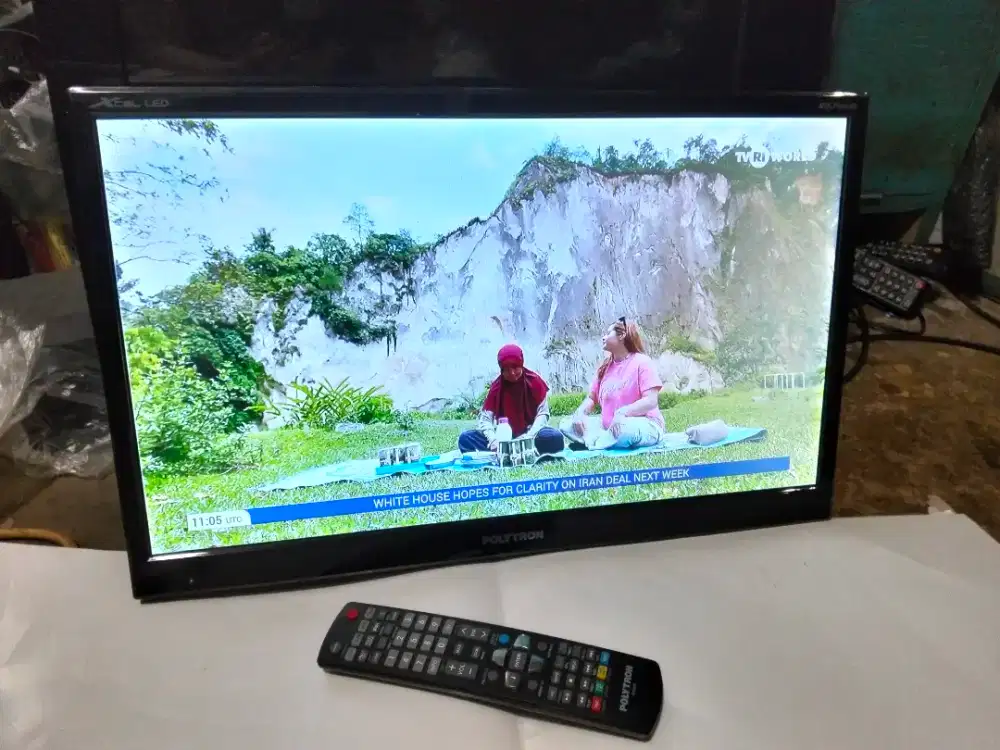 TV LED 22 inc Polytron+setopbox..breket