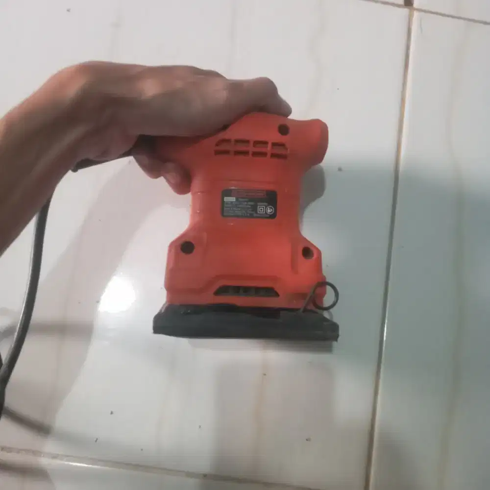 Palm sender atau mesin amplas