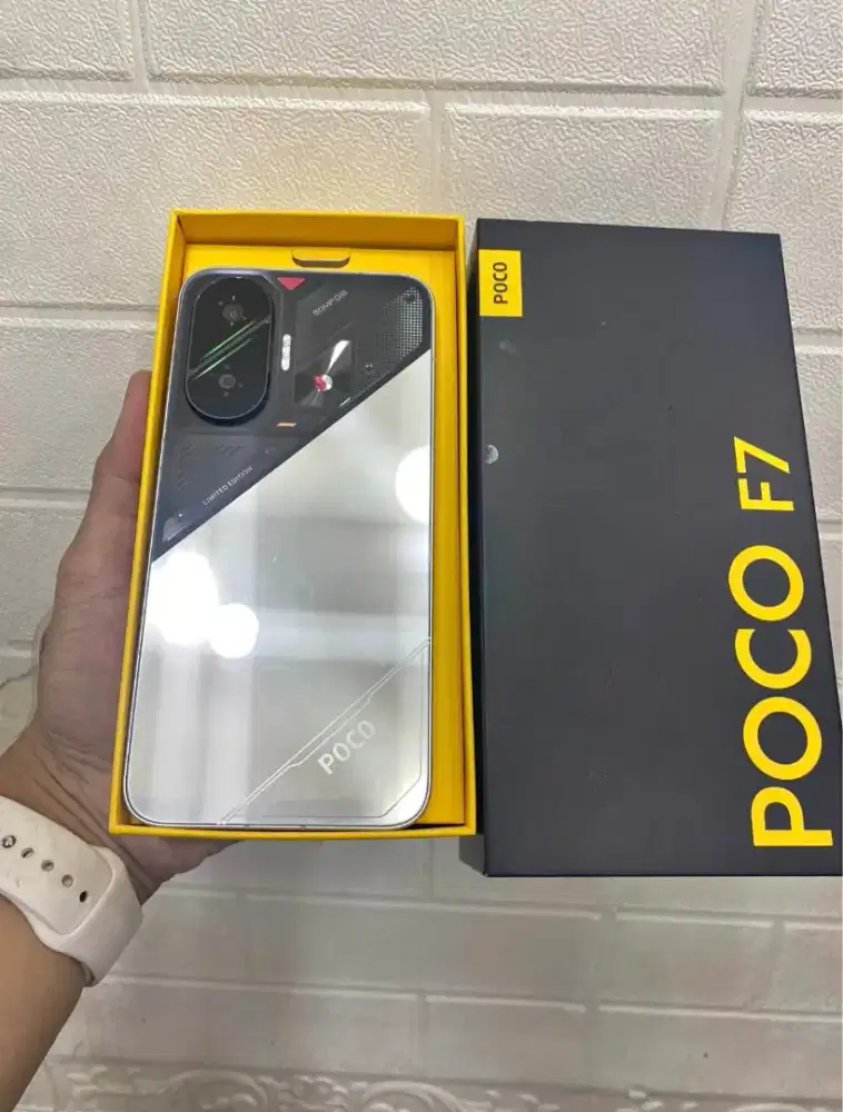 Xiaomi Poco F7 12/512
