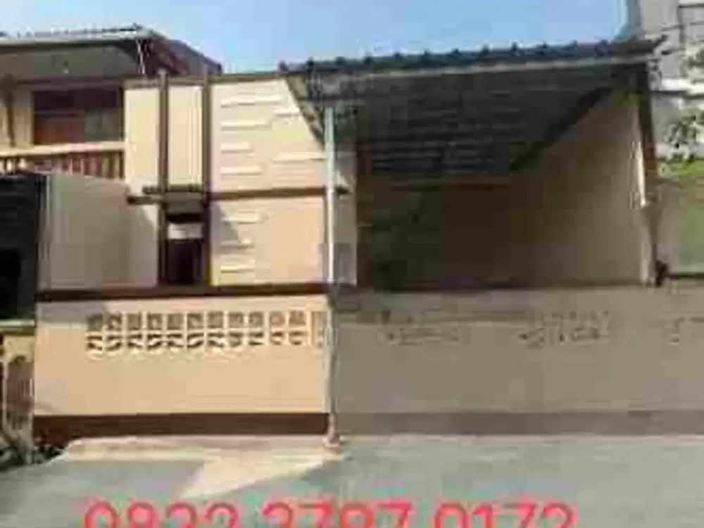 Dijual Rumah Murah Jual Rugi Bagus 1,5 Lantai di Harapan Indah 1 Bekasi