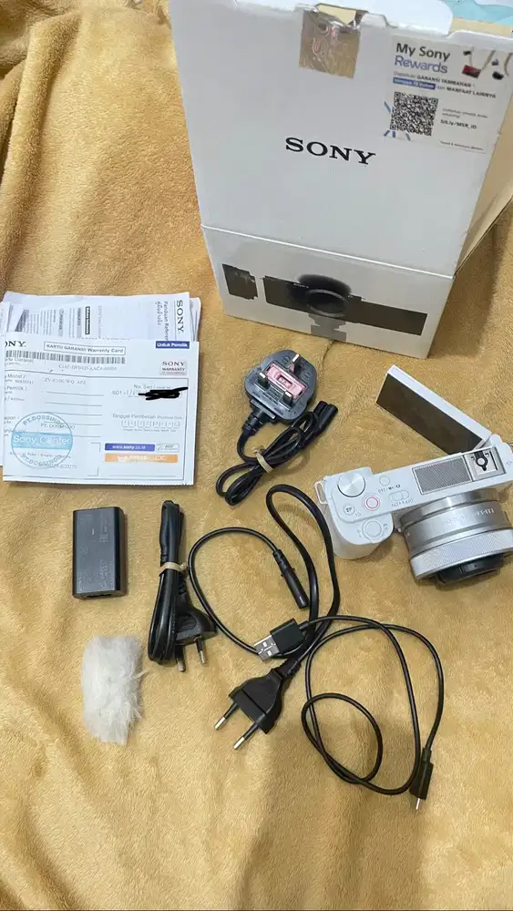 Sony ZVE-10 bekas/second