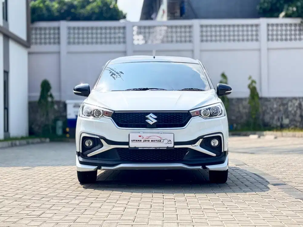 SUZUKI ERTIGA CRUISE HYBRID AT 2024