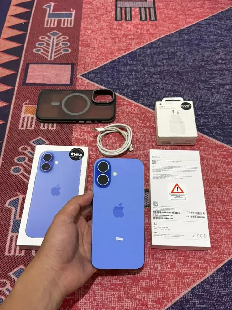 Iphone 16 128gb blibli resmi garansi on 2027