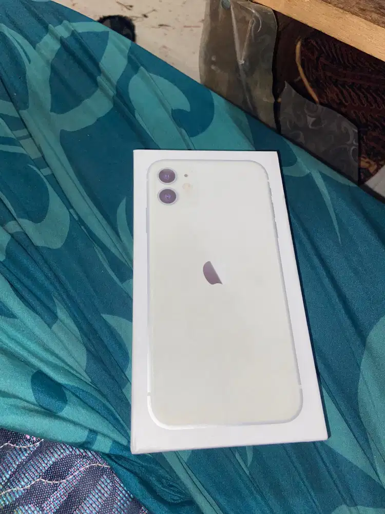 iPhone 11 128 inter