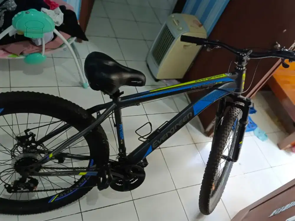 ((Sepeda gunung ))