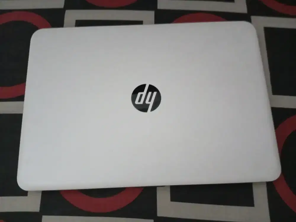 Laptop HP 14, Core i3 gen5, Ram 8gb, HDD 500gb