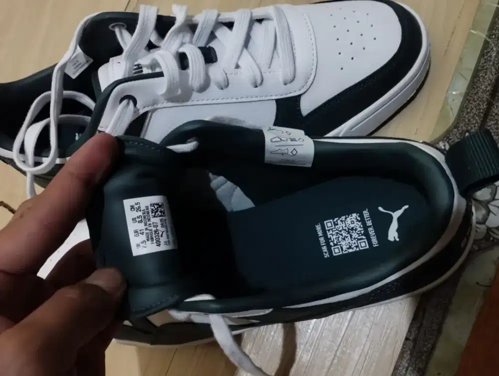 Dijual sepatu puma