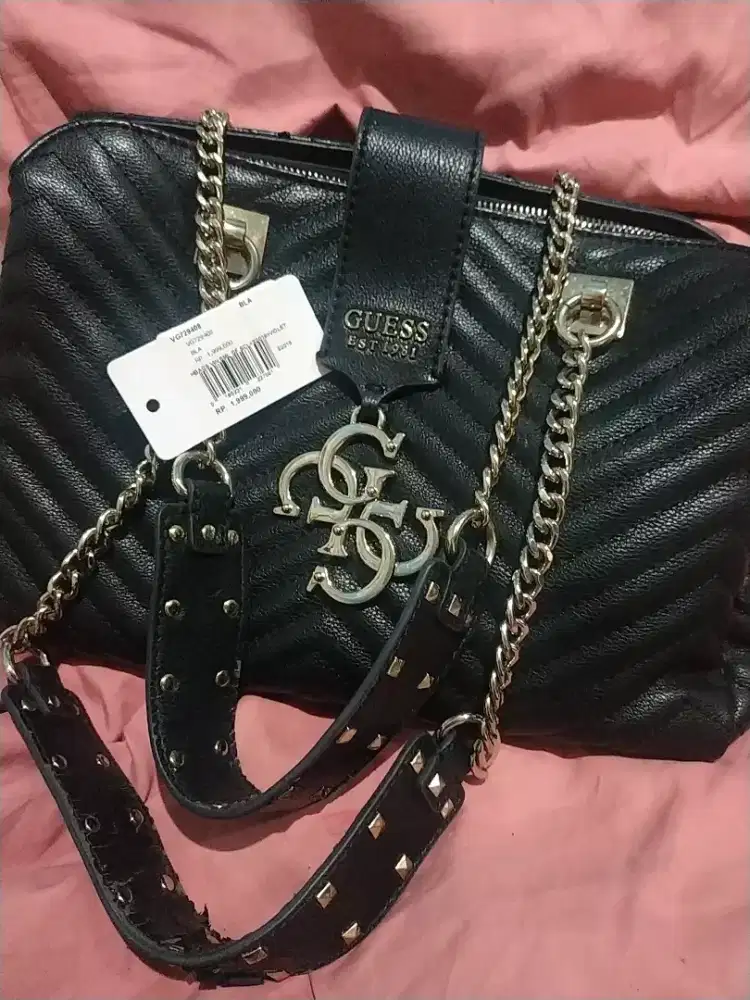 Guess Original handbag type VG729408.