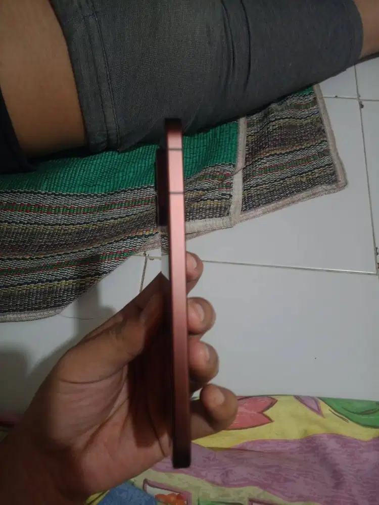Vivo v 70 ram 12/256