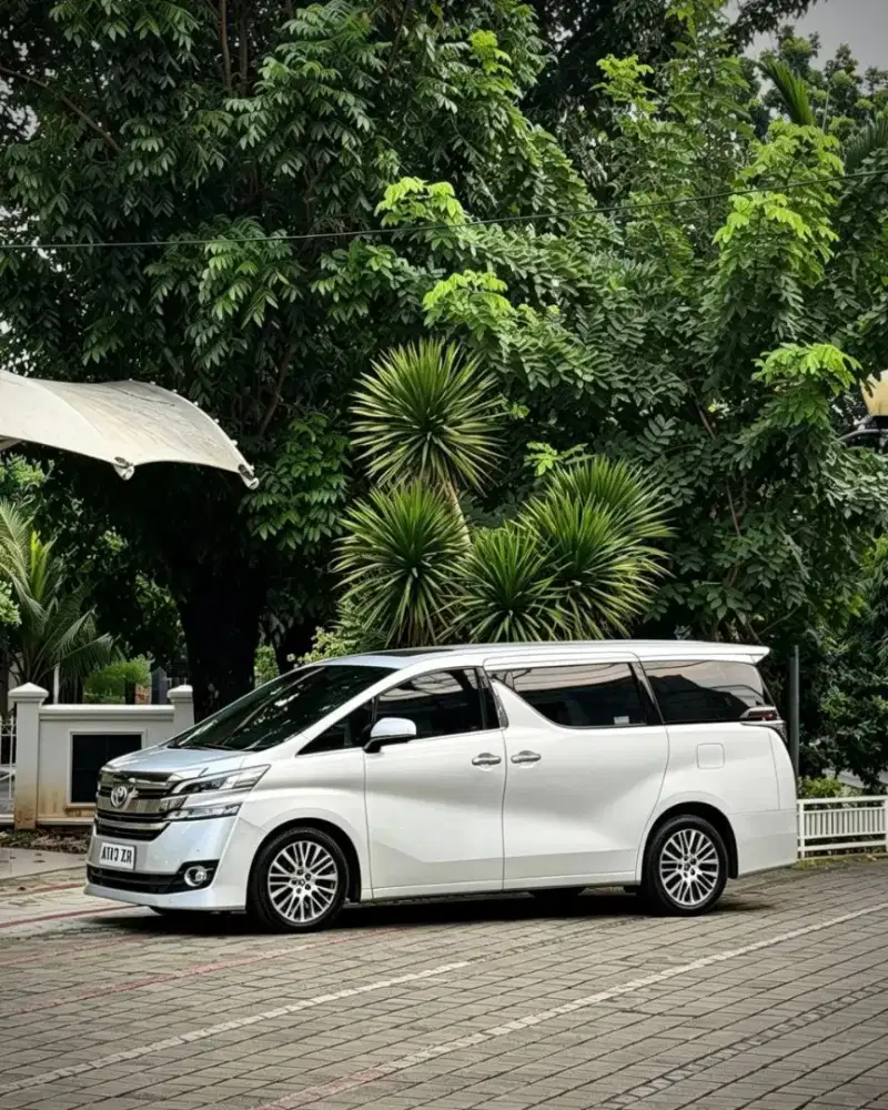 CashCreditSama Toyota Vellfire Z 2017 ex gubernur