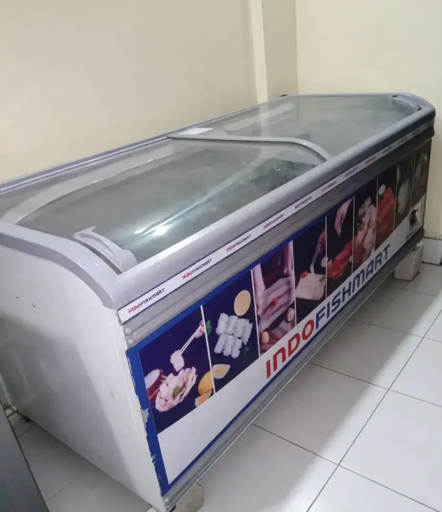 Freezer sliding kaca 700litrr