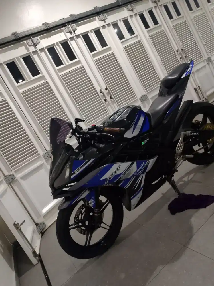 R15 v2 lengkap 2015