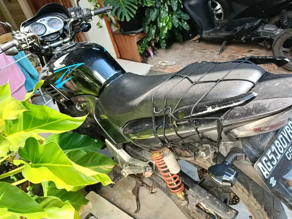 Bismillahirrohmanirrohim ... Honda Tiger 2006 Bahan Restorasi