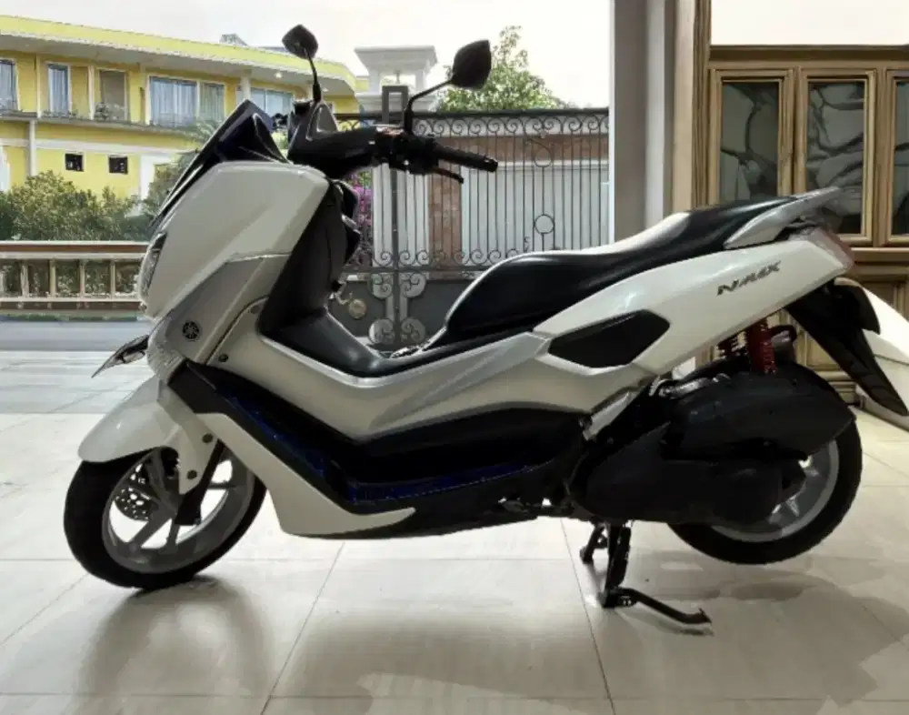 NMAX 2016 Kilometer Rendah Mulus