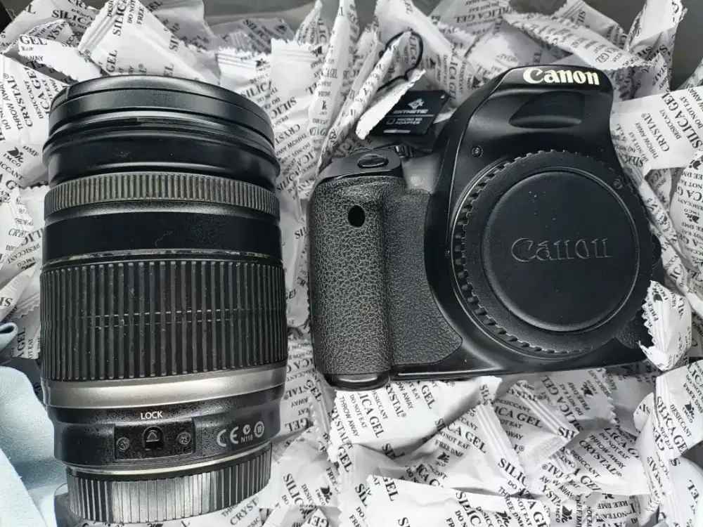Canon EOS 650D dan lensa Sapujagad 18-200mm