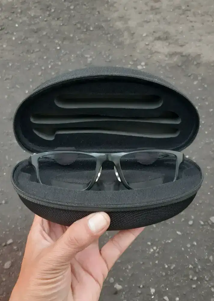 BINGKAI KACAMATA OAKLEY CROSSLINK PITCH ORIGINAL PARTS