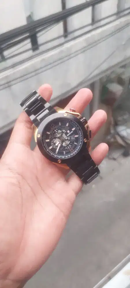 Jam Tangan Pria Expedition 6697M Rosegold