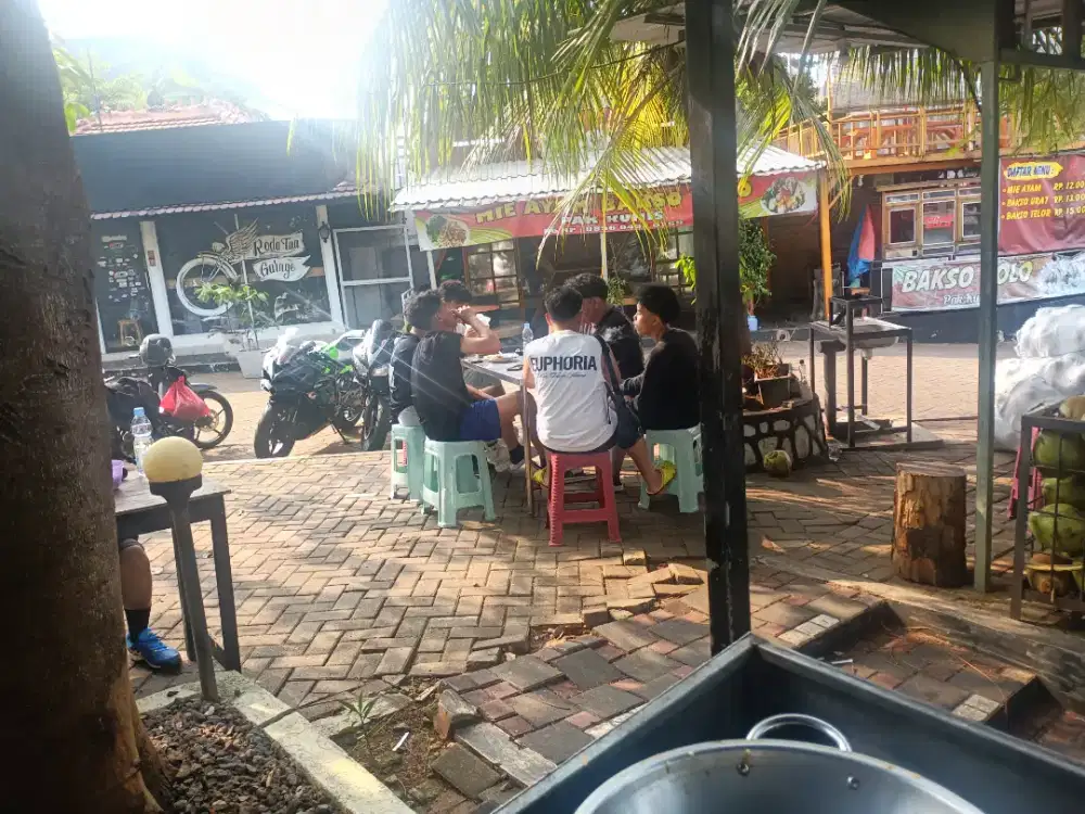 Membutuhkan karyawan/ karyawati freelance