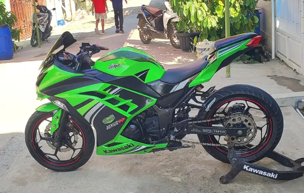 Kawasaki Ninja 250FI