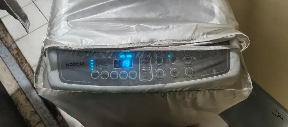 Mesin cuci Top loading merk Samsung WA75H4200SG/SE 7.5 KG