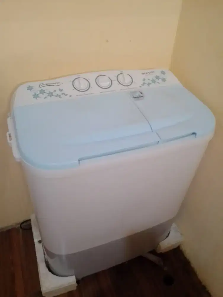Di jual cepat kondisi msh baru blm lama di pakek karna lagi Bu aj