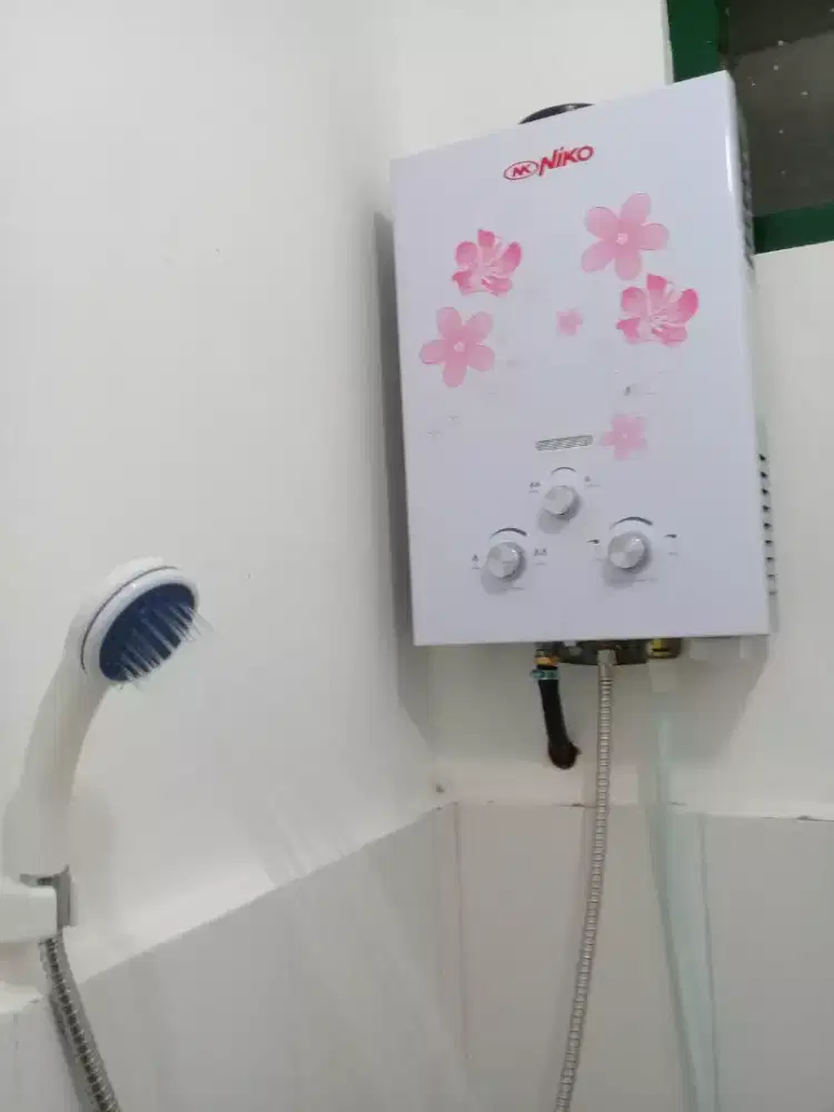 Sedia Pemanas Air '' Niko Produk