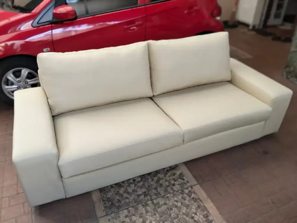 Tukang service sofa